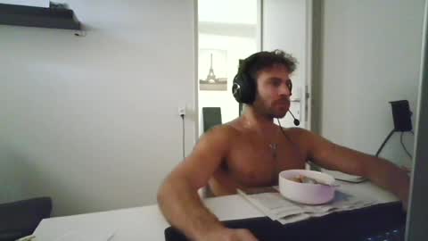 alphah_hunk online show from July 2, 10:21 am