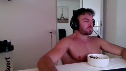 alphah_hunk online show from July 6, 10:23 am