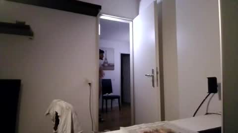 alphah_hunk online show from July 21, 7:05 pm