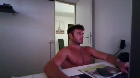 alphah_hunk online show from August 6, 12:29 pm