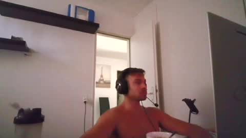 alphah_hunk online show from August 7, 10:28 am