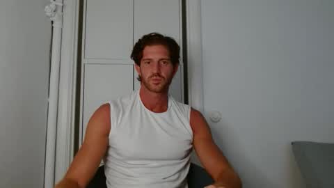 Snapshot of alphahung23 chatting on October 29, 6:37 am alphahung23 online show from October 29, 6:37 am