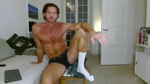 Snapshot of alphahung23 chatting on October 30, 8:31 pm alphahung23 online show from October 30, 8:31 pm