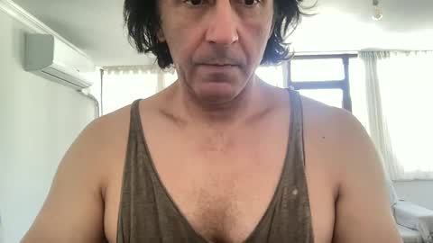 Snapshot of alphandre chatting on January 19, 11:34 am AlphAndre online show from January 19, 11:34 am