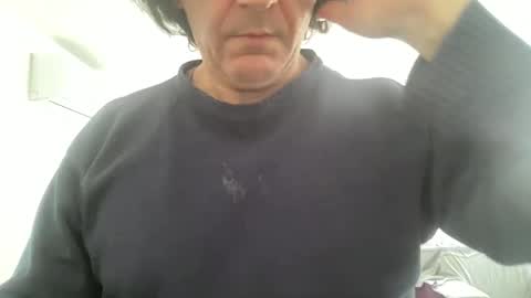 Snapshot of alphandre chatting on February 2, 9:30 am AlphAndre online show from February 2, 9:30 am