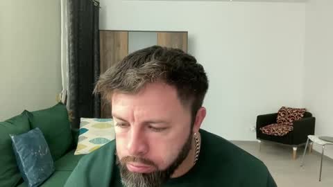 Jhonny online show from December 19, 4:34 am