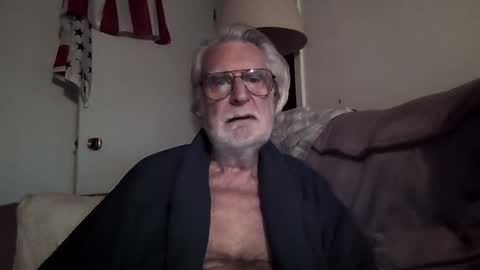 AlphaUniform online show from January 12, 1:27 pm