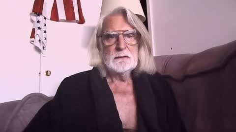 AlphaUniform online show from September 14, 4:17 pm