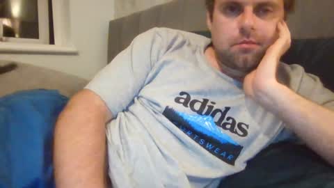 Snapshot of alriv61 chatting on July 18, 1:43 am alriv61 online show from July 18, 1:43 am
