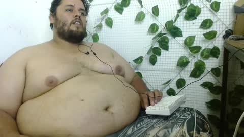 Snapshot of altairstudiosboy chatting on April 7, 3:34 pm Jhosep online show from April 7, 3:34 pm