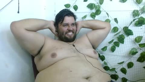 Snapshot of altairstudiosboy chatting on April 17, 3:04 pm Jhosep online show from April 17, 3:04 pm