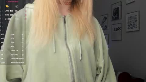 Betty online show from November 21, 6:01 am