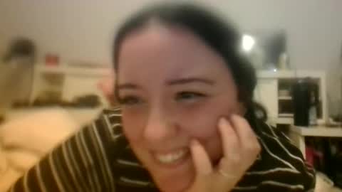 Snapshot of altraven chatting on June 2, 3:52 am altraven online show from June 2, 3:52 am
