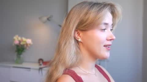 Amelia NEXT STREAM  online show from May 16, 2:05 pm