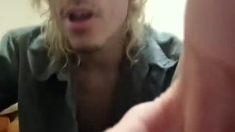 Snapshot of alvidrezjj11 chatting on July 31, 8:47 am alvidrezjj11 online show from July 31, 8:47 am