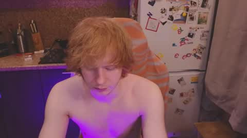 Snapshot of alvin__main chatting on April 10, 10:25 pm Alvin Puska -- online show from April 10, 10:25 pm