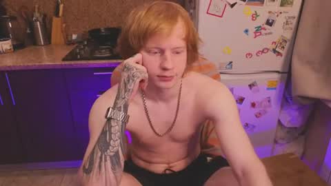 Snapshot of alvin__main chatting on April 15, 10:43 pm Alvin Puska -- online show from April 15, 10:43 pm