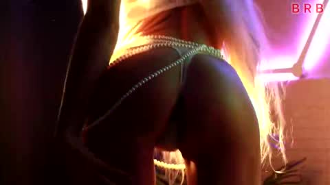 Alvuwka online show from September 30, 8:19 am