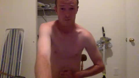 Snapshot of alwayshorny2231 chatting on April 22, 2:58 am Hey online show from April 22, 2:58 am