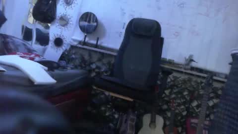 Snapshot of alwaysniceguy2 chatting on September 16, 2:56 am HoneyMelonGuy online show from September 16, 2:56 am