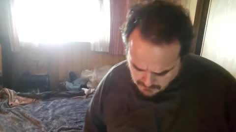 Snapshot of alwaysonthespot chatting on April 10, 4:12 pm alwaysonthespot online show from April 10, 4:12 pm