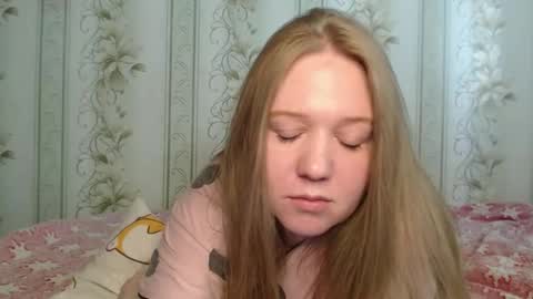 alya764770 online show from April 30, 7:36 am