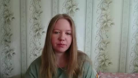 Snapshot of alya764770 chatting on May 19, 12:49 am alya764770 online show from May 19, 12:49 am