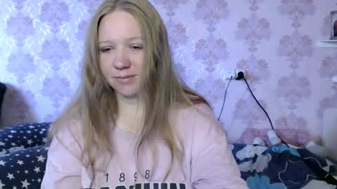 alya764770 online show from July 6, 3:03 am
