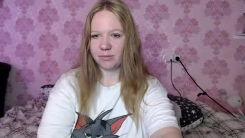 alya764770 online show from August 3, 1:59 am