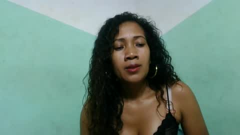 Snapshot of alyahtah chatting on July 21, 7:54 am alyahtah online show from July 21, 7:54 am