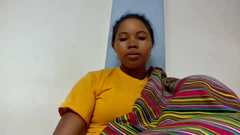 Snapshot of alydie7 chatting on July 7, 5:10 am alydie7 online show from July 7, 5:10 am