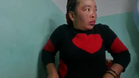 Snapshot of alypierette chatting on May 26, 5:14 am alypierette online show from May 26, 5:14 am