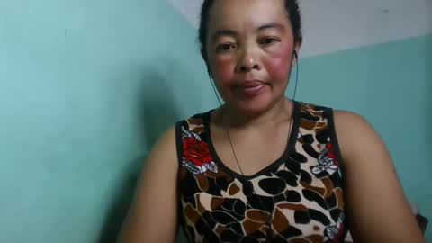 Snapshot of alypierette chatting on June 7, 7:56 am alypierette online show from June 7, 7:56 am