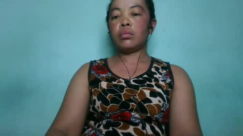 Snapshot of alypierette chatting on June 16, 5:48 pm alypierette online show from June 16, 5:48 pm