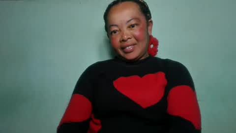 Snapshot of alypierette chatting on June 30, 4:57 am alypierette online show from June 30, 4:57 am