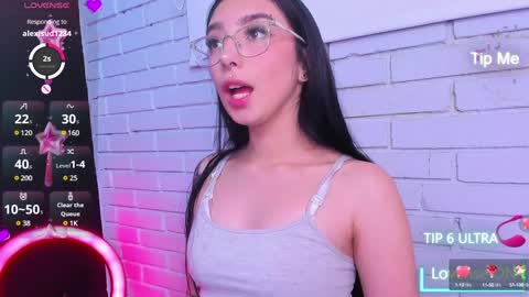 sopie online show from December 24, 5:13 pm