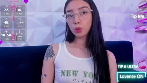 sopie online show from January 4, 2:14 pm