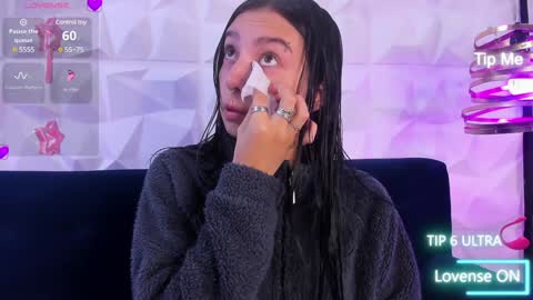 sopie online show from January 7, 11:05 am