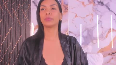 alyson__a online show from April 30, 2:12 pm