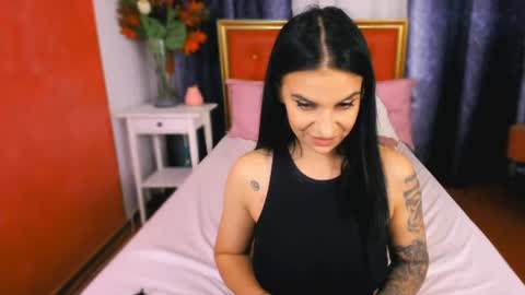 Alyssa online show from June 18, 9:14 am