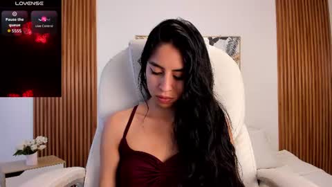 alyssabeauty_ online show from June 13, 9:24 pm