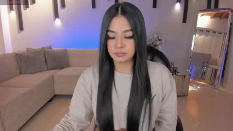 Aly  online show from February 27, 11:52 am