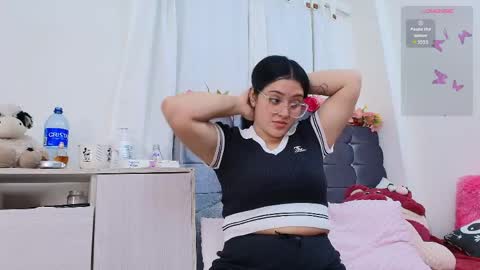Snapshot of amabella_w chatting on June 9, 11:38 pm Isabella online show from June 9, 11:38 pm