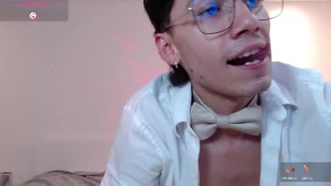 Amad Passer x guests   Independent model online show from December 29, 9:20 pm