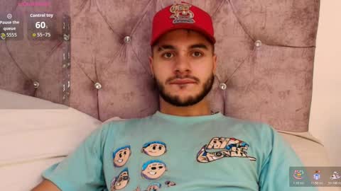 Snapshot of amadeo_wild chatting on November 30, 3:49 pm Amadeo Wild online show from November 30, 3:49 pm