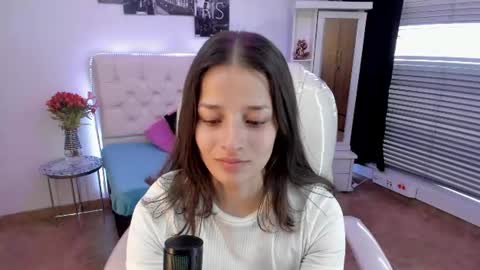 B I A N C A online show from June 16, 8:44 pm