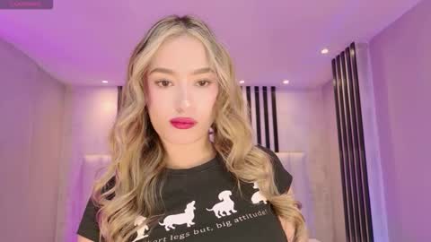 Amaia Haywood online show from January 7, 5:10 am