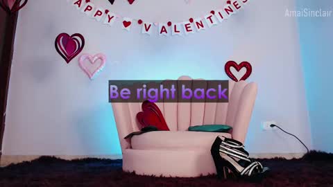 Snapshot of amaisinclair chatting on February 14, 6:12 am Amai  Sinclair  online show from February 14, 6:12 am