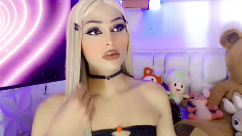 amal_baddel_ online show from March 11, 7:37 am