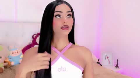 amal_baddel_ online show from November 3, 8:54 pm